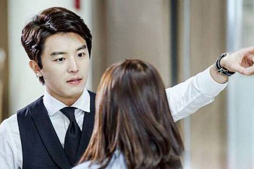 Chồng hay so sánh tôi với vợ cũ