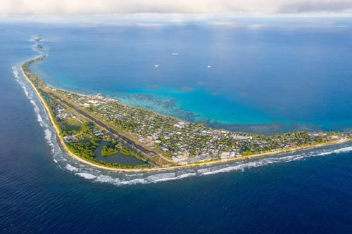 4. Tuvalu (diện tích: 26 km2). Ảnh: Pinterest.com.