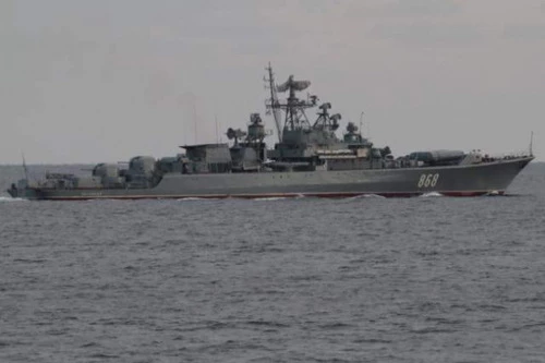 Hải quân Nga đã triển khai lực lượng chặn biên đội tàu chiến NATO. Ảnh: TASS.