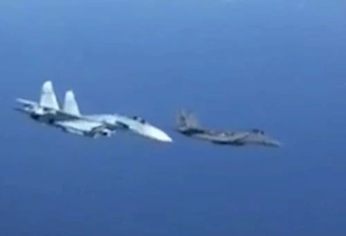 Tiêm kích Su-27 Nga bị rơi