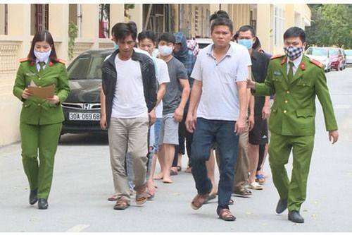 Thanh Hóa: Mượn nhà của bố vợ làm nơi chứa sòng bạc lớn