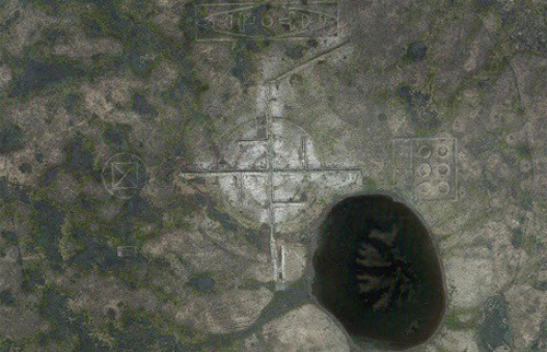 Google Maps chụp được hình chữ 'Vạn' khổng lồ ở gần Khu vực 51