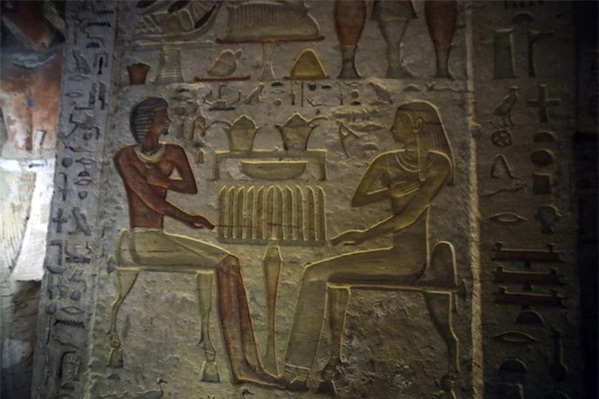 Bên trong ngôi mộ 4.400 tuổi vừa được phát hiện ở Ai Cập - Ảnh 3.