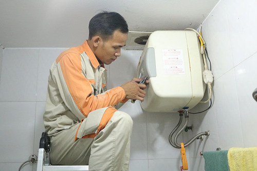 Chỉ 1 lỗi nhỏ sử dụng bình nóng lạnh, nhà nào cũng mắc phải khiến tiền điện tăng gấp 3