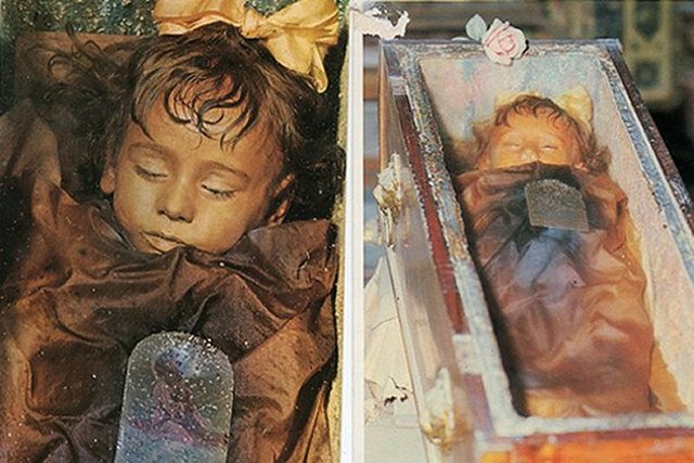 Bí ẩn xác ướp bé gái gần trăm năm vẫn nguyên vẹn như đang ngủ, thỉnh thoảng lại chớp mắt