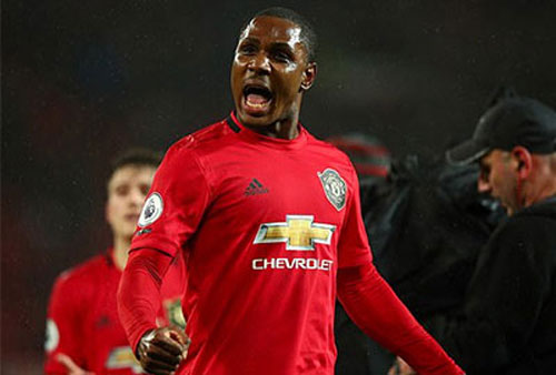 CLB Trung Quốc "dụ" Ighalo rời M.U với mức lương cao "ngất ngưởng"