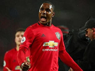 CLB Trung Quốc "dụ" Ighalo rời M.U với mức lương cao "ngất ngưởng"