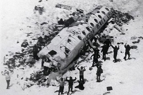 'Rùng mình' trước bí mật ghê rợn của người sống sót sau tai nạn máy bay