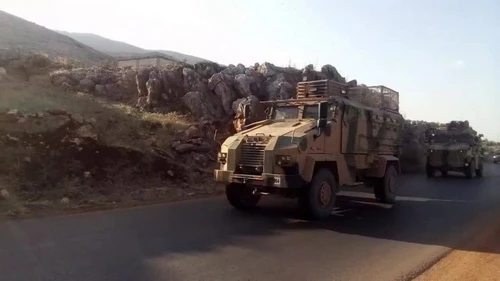Đoàn xe quân sự lớn của Thổ Nhĩ Kỳ đã tiến vào phía Nam tỉnh Idlib của Syria. Ảnh: Al Masdar News.