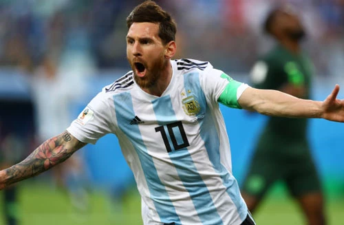 2. Lionel Messi. (Argentina). Ảnh: Fourforurtwo.