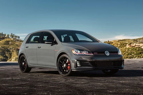 9. Volkswagen Golf GTI.