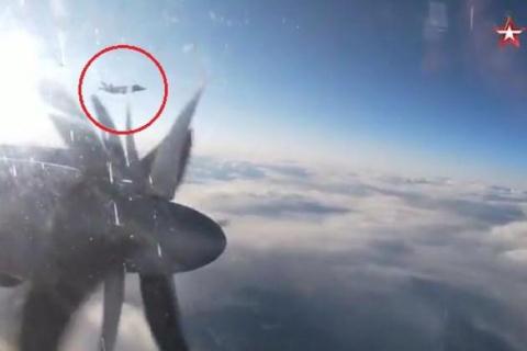 F-35 chỉ đưa được MiG-31 vào tầm ngắm trong tầm nhìn