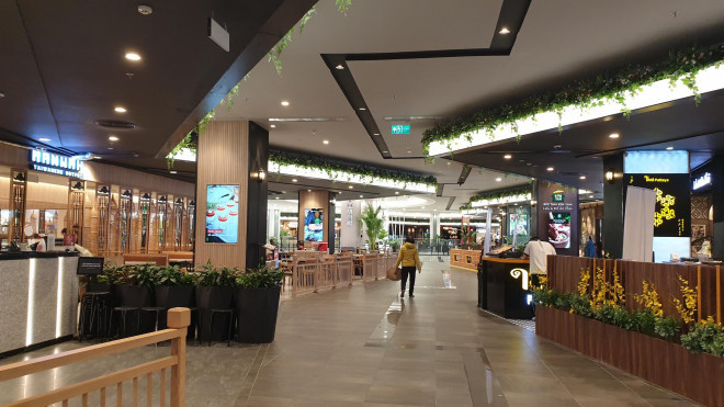 Covid-19: Ngành dịch vụ ăn uống lao đao, sụt giảm doanh thu từ 50-90% 