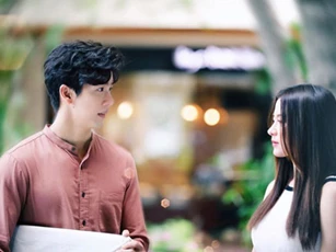 Ngày ra tòa, chồng nhìn tôi khinh khỉnh: "Em vẫn béo như thế nhỉ?", 5 tháng sau tôi chưa gầy đi lạng nào nhưng chồng cũ lại xuất hiện rồi đưa ra đề nghị không ngờ