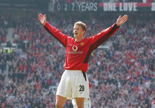 5 tiền đạo siêu dự bị vĩ đại nhất Ngoại hạng Anh