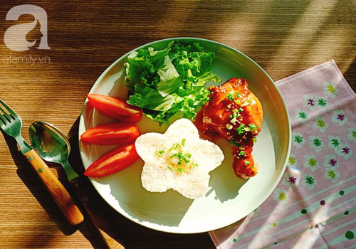 Cơm gà ngon đẹp hơn nhà hàng, cả nhà tôi ai cũng hưởng ứng tích cực