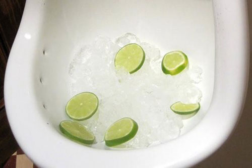 5 cách tự thông tắc bồn cầu cực đơn giản mà lại hiệu quả