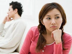 Tới tiệm chụp ảnh cưới, chồng tương lai đòi chụp "bộ ảnh để đời" khiến nhân viên studio sửng sốt còn tôi giận dữ bỏ về ngay lập tức
