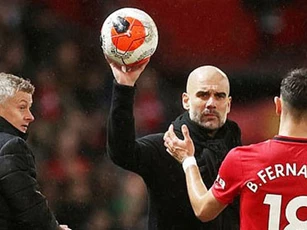 Bruno Fernandes "hối tiếc" vì đắc tội với HLV Guardiola