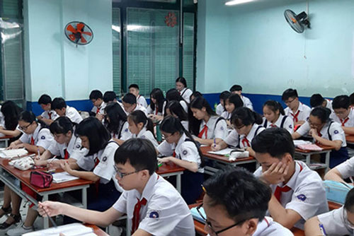 TP.HCM tiếp tục cho học sinh nghỉ đến 19/4 do dịch Covid-19