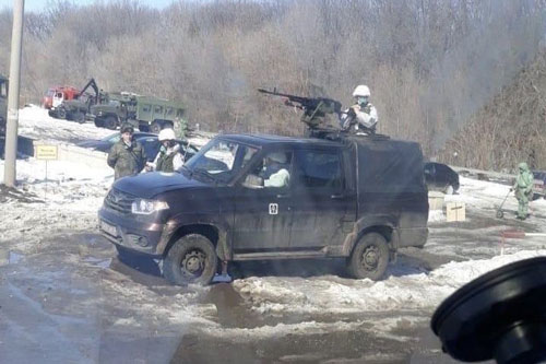 Thực hư tin Nga triển khai súng máy hạng nặng phong tỏa đường cao tốc