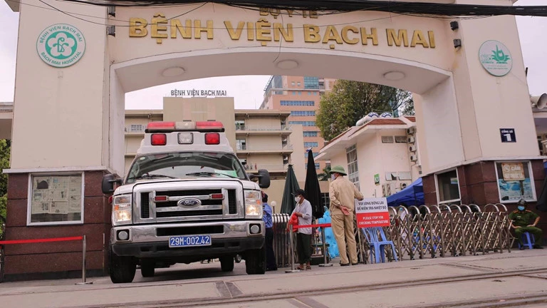 Bộ Y tế xác định Bệnh viện Bạch Mai là ổ dịch.