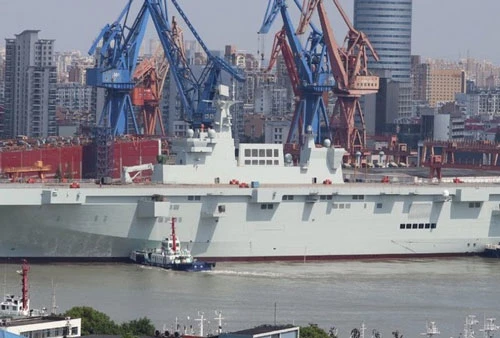 Tàu Type 075 thứ hai của hải quân Trung Quốc