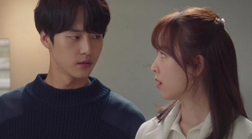 Em chồng dẫn bạn trai về ra mắt, tôi "chết lặng" khi nhận ra… người tình cũ