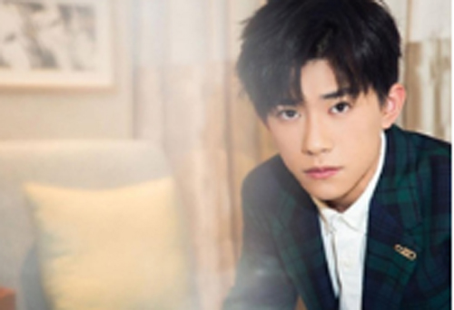 BXH idol Cbiz tuần 3 tháng 3: 'Đánh bại' Thái Từ Khôn, Dịch Dương Thiên Tỉ vươn lên đứng nhất