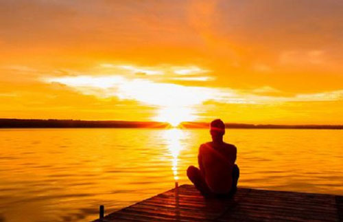 Khi mẫu thuẫn, chúng ta chỉ đi tìm lỗi của đối phương mà quên nhìn lại mình