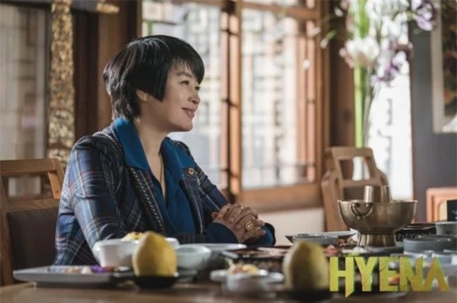 “Hyena”: Đã hiểu vì sao tên phim là “Linh cẩu” nhờ... “chị đại” - 2