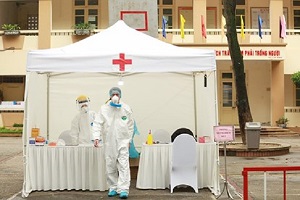 Hà Nội: Ngày đầu tiên test nhanh miễn phí, phát hiện 3/753 mẫu dương tính với Covid-19