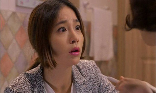 Chồng vừa mất được nửa năm, mẹ chồng bỗng gọi tôi vào đề nghị 1 chuyện "động trời"