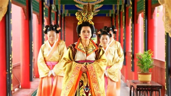 Hoàng hậu duy nhất trong lịch sử Trung Quốc phải chịu án bêu đầu vì học đòi Võ Tắc Thiên - Ảnh 5.