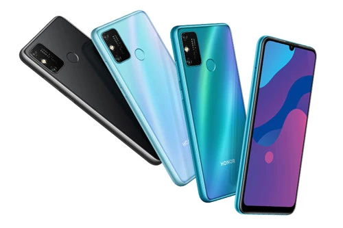 Honor Play 9A có 3 tùy chọn màu sắc gồm Blue Water Emerald, Jasper Green, Dark Night Black, bán ra ở Trung Quốc từ 7/4 tới. Giá của phiên bản ROM 64 GB là 899 Nhân dân tệ (tương đương 2,99 triệu đồng). Phiên bản ROM 128 GB có giá 1.199 Nhân dân tệ (3,99 triệu đồng).