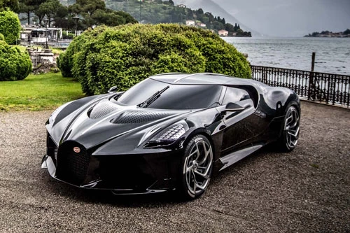 Bugatti La Voiture Noire (giá: 12,5 triệu USD).