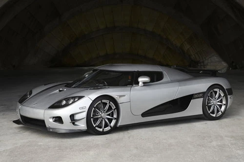 7. Koenigsegg CCXR Trevita (giá: 4,8 triệu USD).