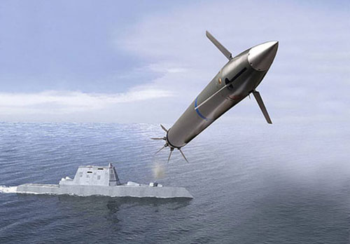 Vì sao Hải quân Mỹ buộc phải biến tàu chiến tàng hình Zumwalt thành khu trục hạm tên lửa?