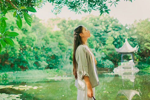 Đã nếm trải đủ 5 nỗi khổ này thì gần như cả đời chẳng còn gì khiến bạn tổn thương thêm nữa