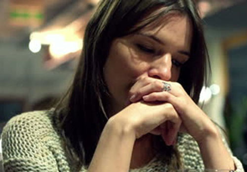 Chị dâu bị đuổi về nhà ngoại, anh trai liền tìm "vợ bé" khi chưa ly hôn