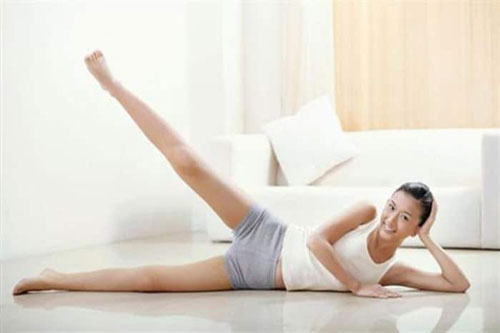 CLIP: Dành 8 phút luyện tập mỗi ngày để giảm cân hiệu quả tại nhà