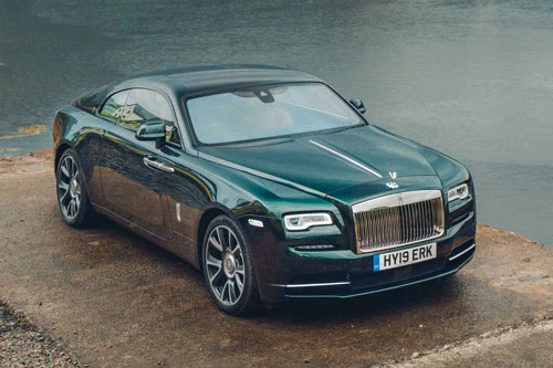 7. Rolls-Royce Wraith.