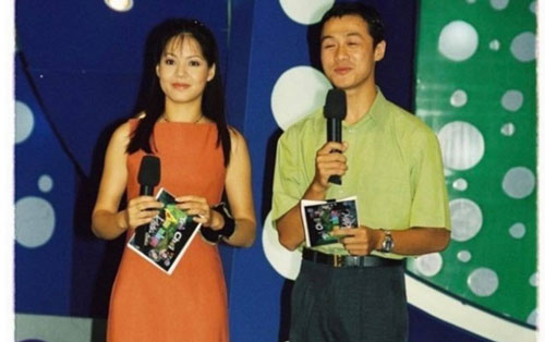 Diễm Quỳnh khoe ảnh thời trẻ bên MC Anh Tuấn khiến nhiều người xao xuyến