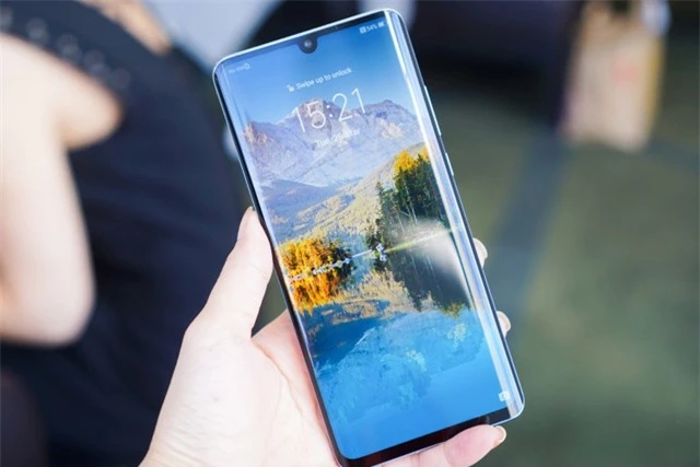 Những smartphone cao cấp và cận cao cấp giảm giá tiền triệu - 1