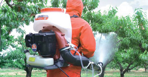 Cẩn trọng tình trạng mạo danh để phun hóa chất phòng dịch có thu phí