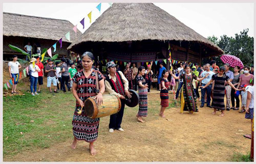 Tín ngưỡng thờ cúng “chủ đất” của dân tộc Pa Cô ở miền Tây Quảng Trị