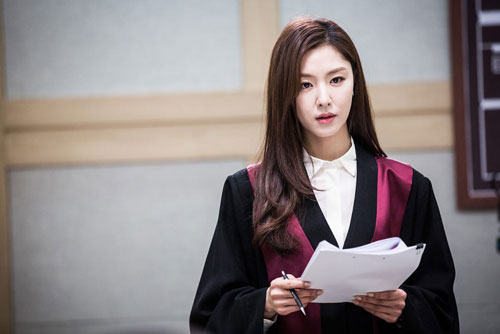 Chồng đòi giữ tiền riêng, vợ có màn đáp trả "cao tay" khi phát hiện "kẻ chủ mưu"