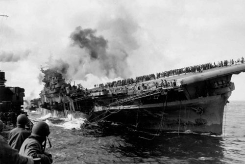 Số phận mẫu hạm bị thiệt hại nặng nhất nhưng vẫn 'sống sót' qua Thế chiến 2