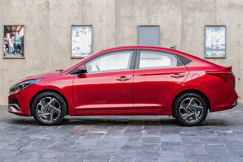 Sedan Hyundai sử dụng động cơ tăng áp, giá gần 500 triệu