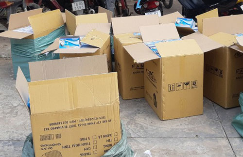 Long An: Thu giữ hơn 20.000 khẩu trang tái chế chuẩn bị đưa ra thị trường